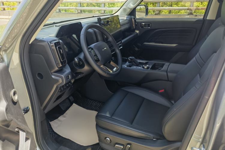 Used Haval Raptor New Energy 2023 Hi4 145 Explorer Edition Interior 1