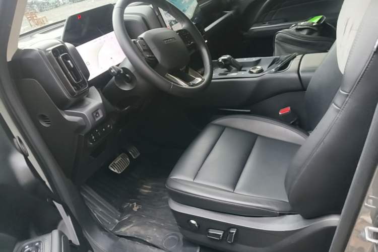 Used Haval Raptor New Energy 2023 Hi4 102 Exploration Edition Left Front Seat
