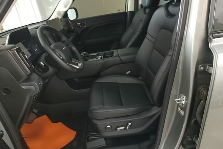 Used Haval Raptor New Energy 2023 Hi4 102 Exploration Edition Left Front Seat