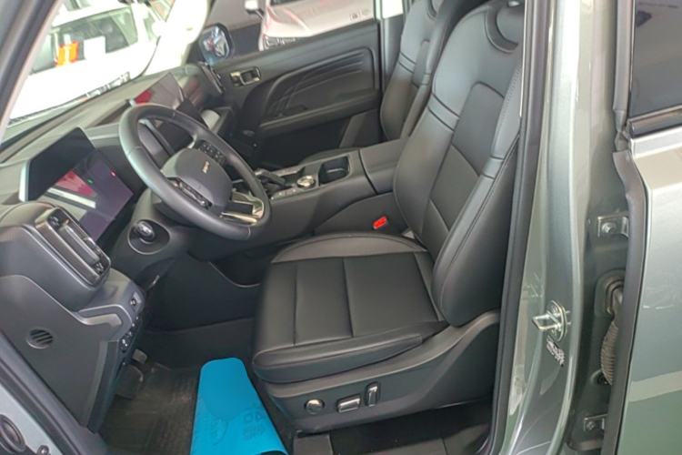 Used Haval Raptor New Energy 2023 Hi4 102 Exploration Edition Left Front Seat