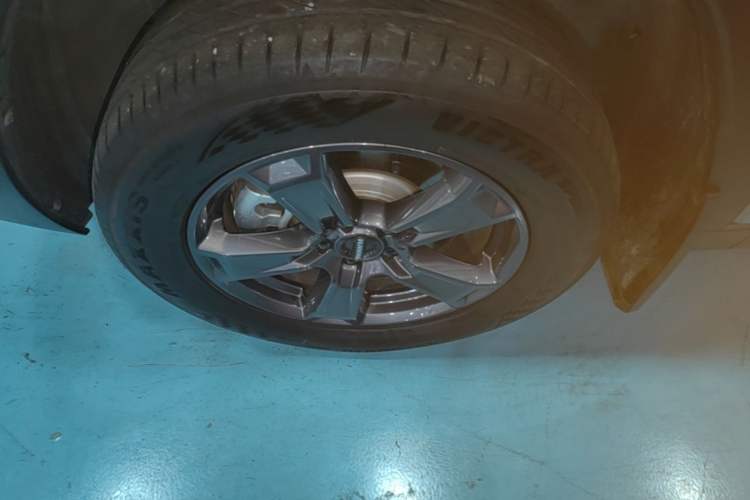 Used Haval Raptor New Energy 2023 Hi4 102 Exploration Edition Left Front Wheel Hub