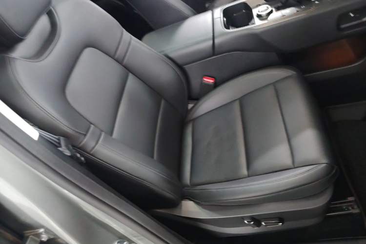 Used Haval Raptor New Energy 2023 Hi4 145 Explorer Edition Right Front Seat