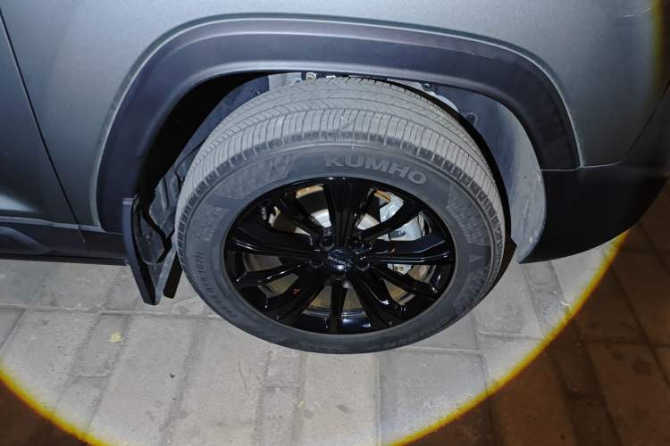 Used Haval Raptor New Energy 2023 Hi4 102 Exploration Edition Right Front Wheel Hub