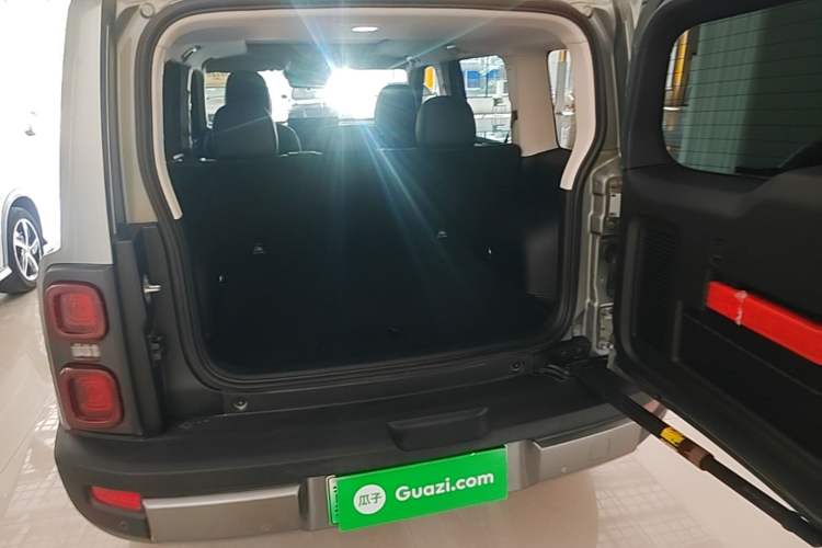 Used Haval Raptor New Energy 2023 Hi4 102 Exploration Edition Trunk