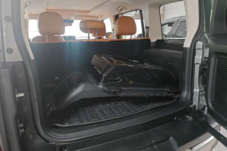 Used Haval Raptor New Energy 2023 Hi4 145 Explorer Edition Trunk