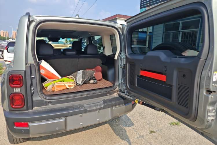 Used Haval Raptor New Energy 2023 Hi4 102 Exploration Edition Trunk