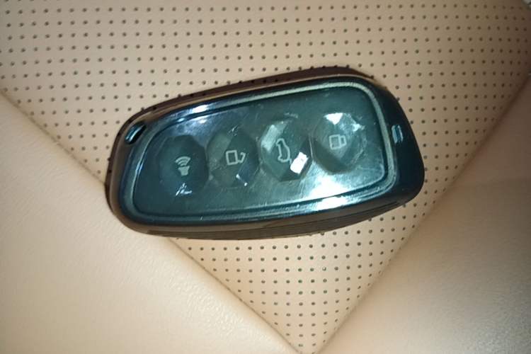 Used Haval Raptor New Energy 2023 Hi4 102 Exploration Edition Vehicle Key