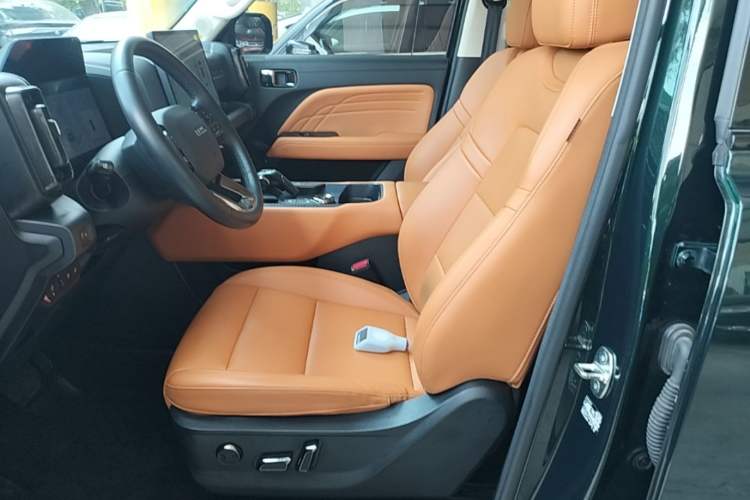 Used Haval Raptor New Energy 2023 Hi4 145 Explorer Edition Left Front Seat