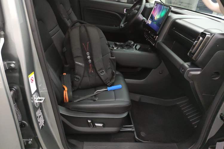Used Haval Raptor New Energy 2023 Hi4 145 Explorer Edition Right Front Seat