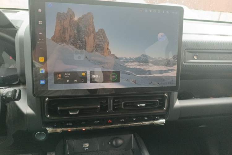 Used Haval Raptor New Energy 2023 Hi4 102 Exploration Edition Audio And AC Panel