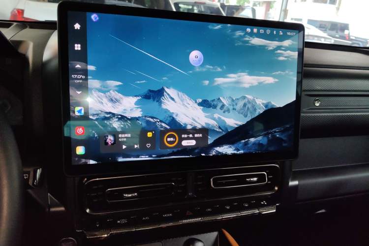 Used Haval Raptor New Energy 2023 Hi4 145 Explorer Edition Audio And AC Panel