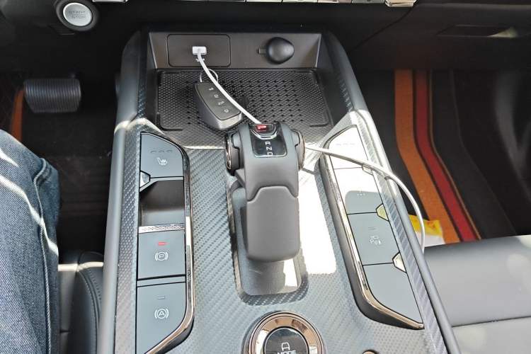 Used Haval Raptor New Energy 2023 Hi4 145 Explorer Edition Gear Lever