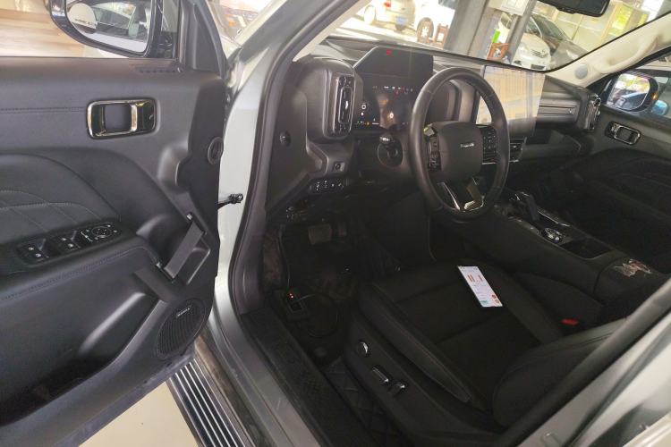 Used Haval Raptor New Energy 2023 Hi4 145 Explorer Edition Interior 3