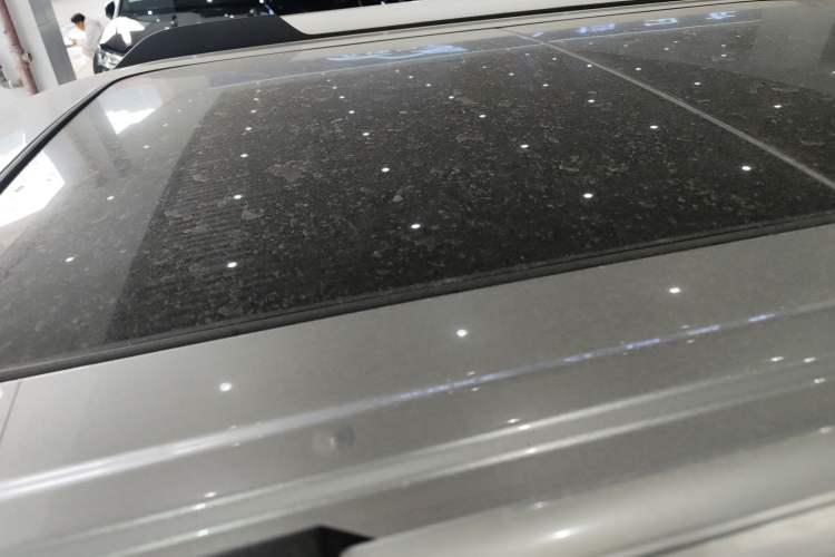 Used Haval Raptor New Energy 2023 Hi4 145 Explorer Edition Roof