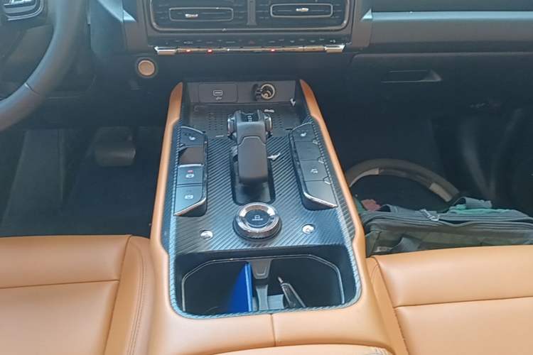 Used Haval Raptor New Energy 2023 Hi4 145 Explorer Edition Gear Lever