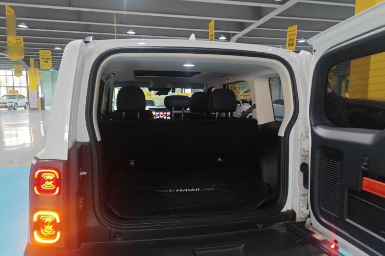 Used Haval Raptor New Energy 2023 Hi4 102 Exploration Edition Trunk