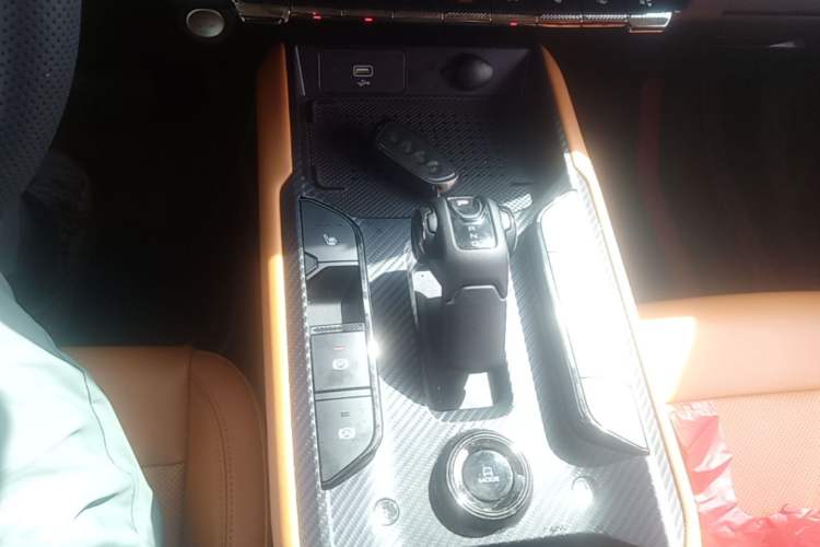 Used Haval Raptor New Energy 2023 Hi4 145 Explorer Edition Gear Lever