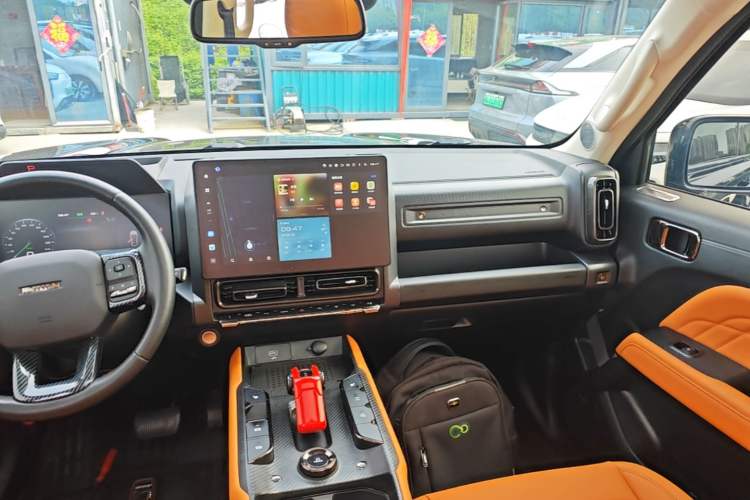 Used Haval Raptor New Energy 2024 Hi4 145 Cross-Over Edition Audio And AC Panel