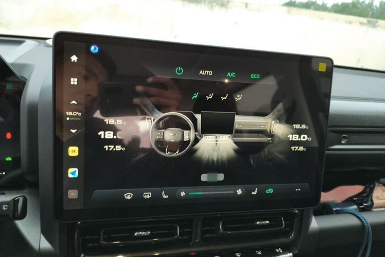 Used Haval Raptor New Energy 2024 Hi4 102 Pro Audio And AC Panel