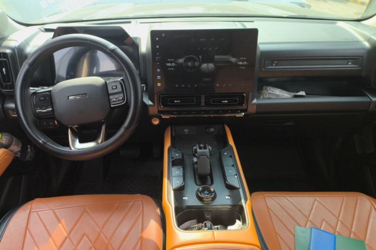 Used Haval Raptor New Energy 2024 Hi4 102 Air Center Console