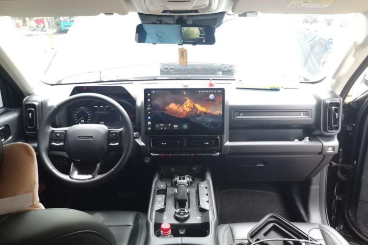 Used Haval Raptor New Energy 2024 Hi4 102 Pro Center Console