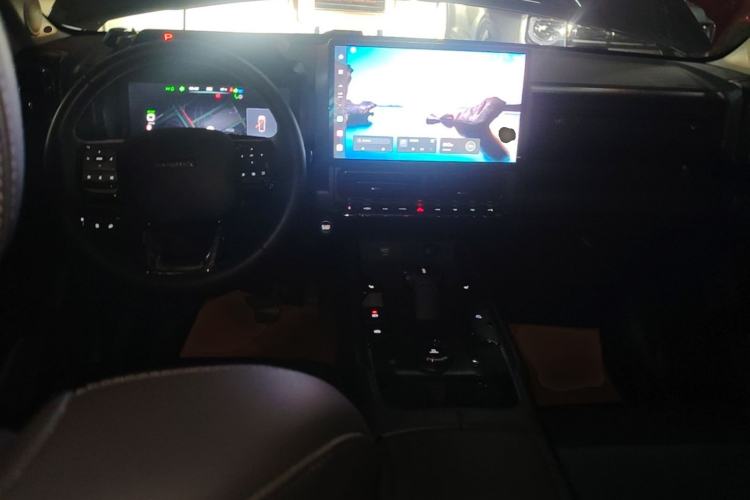 Used Haval Raptor New Energy 2024 Hi4 102 Pro Center Console