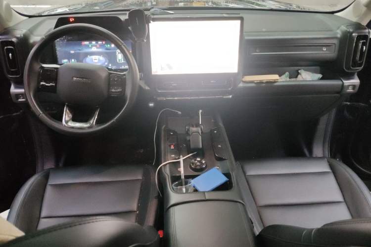 Used Haval Raptor New Energy 2024 Hi4 145 Pro Center Console
