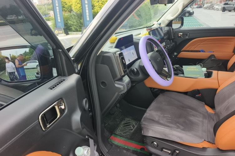Used Haval Raptor New Energy 2024 Hi4 102 Pro Driver Seat