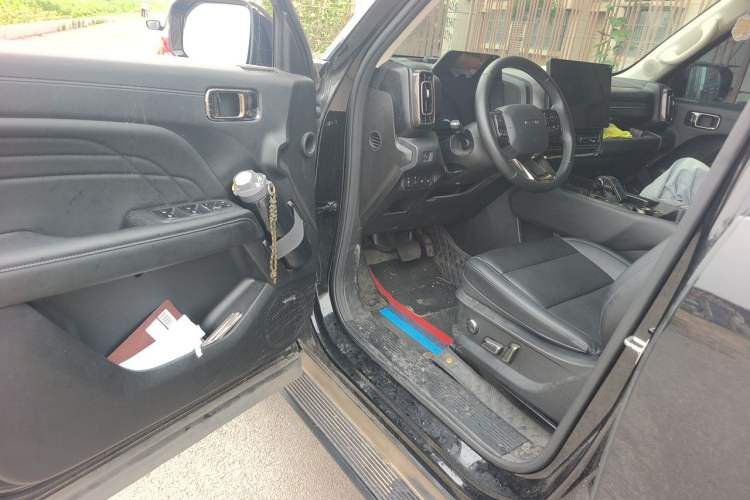 Used Haval Raptor New Energy 2024 Hi4 102 Pro Driver Seat