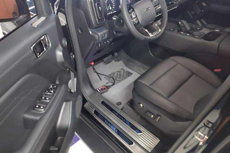 Used Haval Raptor New Energy 2024 Hi4 145 Pro Driver Seat