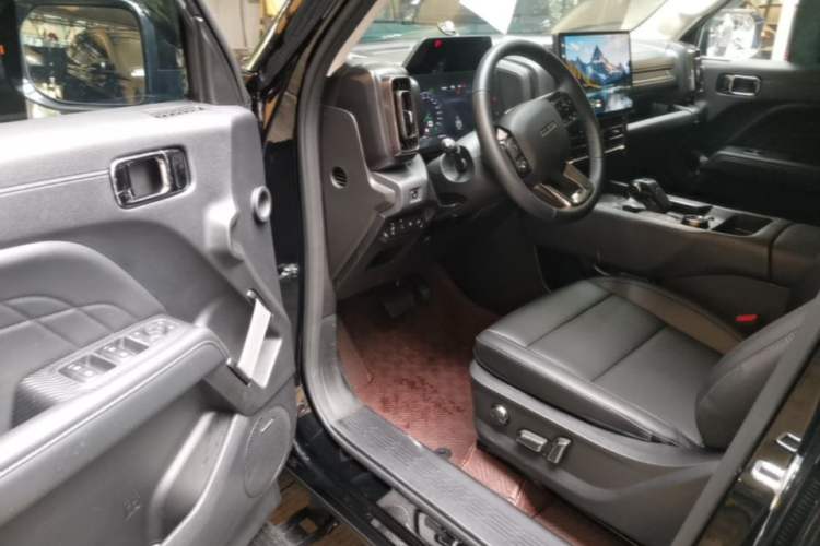 Used Haval Raptor New Energy 2024 Hi4 102 Pro Driver Seat