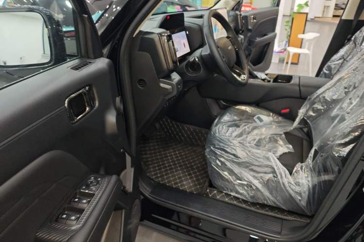 Used Haval Raptor New Energy 2024 Hi4 145 Pro Driver Seat