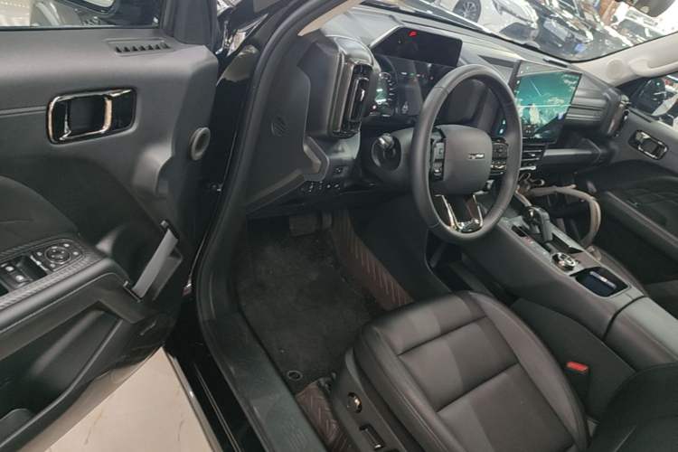 Used Haval Raptor New Energy 2024 Hi4 102 Pro Driver Seat
