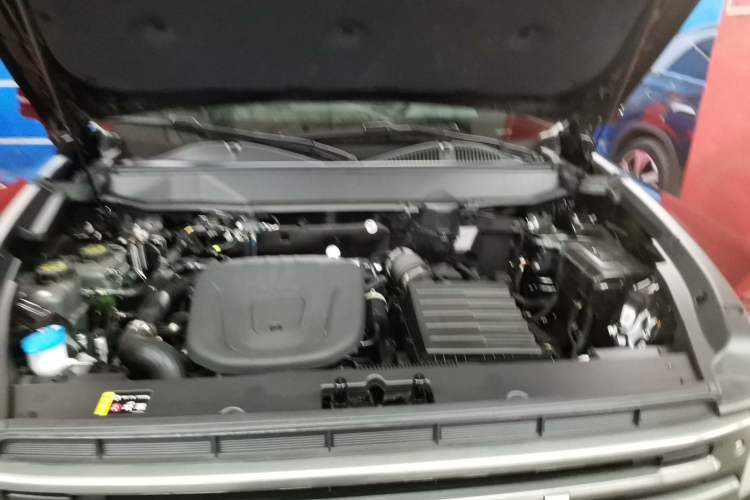 Used Haval Raptor New Energy 2024 Hi4 102 Pro Engine Bay