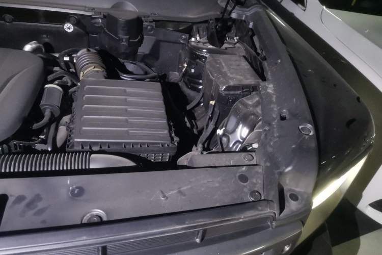 Used Haval Raptor New Energy 2024 Hi4 102 Pro Engine Bay Left