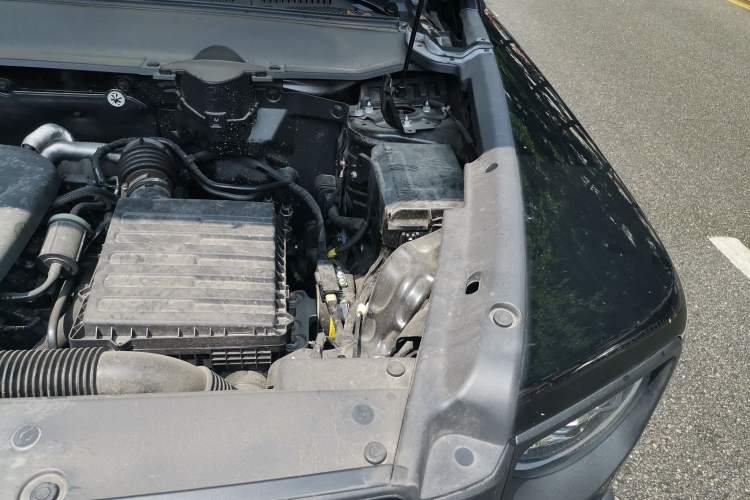 Used Haval Raptor New Energy 2024 Hi4 102 Pro Engine Bay Left