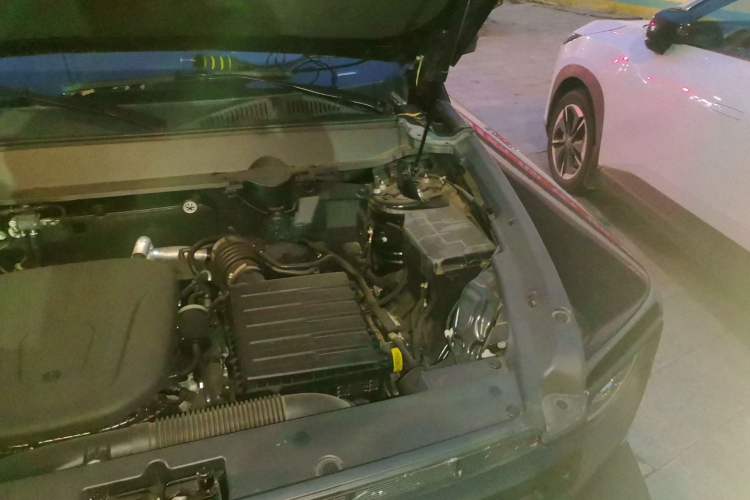Used Haval Raptor New Energy 2024 Hi4 145 Cross-Over Edition Engine Bay Left