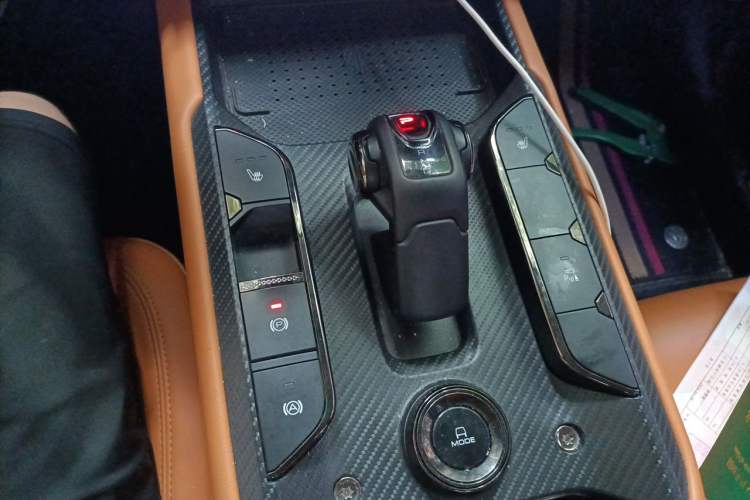 Used Haval Raptor New Energy 2024 Hi4 145 Pro Gear Lever