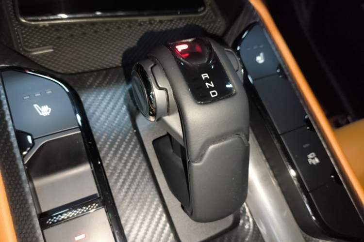 Used Haval Raptor New Energy 2024 Hi4 145 Pro Gear Lever
