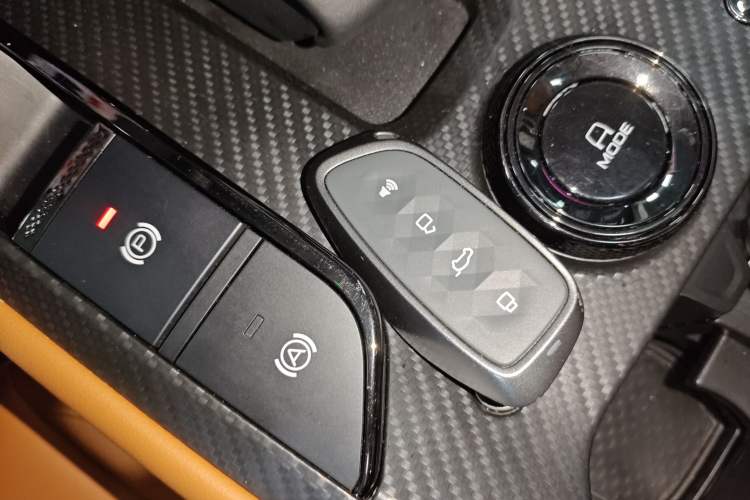 Used Haval Raptor New Energy 2024 Hi4 145 Cross-Over Edition Interior 1