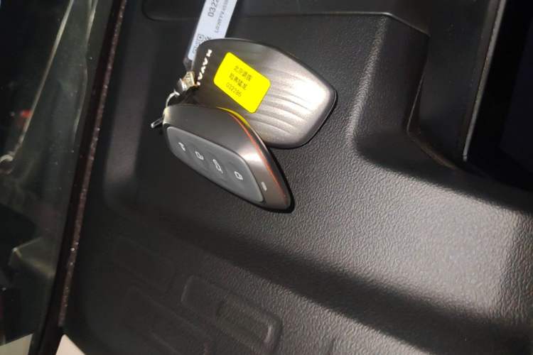 Used Haval Raptor New Energy 2024 Hi4 102 Pro Interior 1