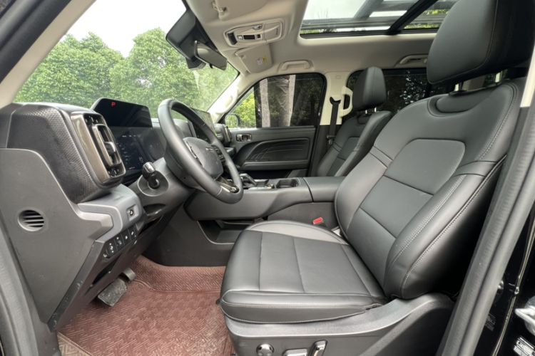 Used Haval Raptor New Energy 2024 Hi4 102 Pro Interior 4