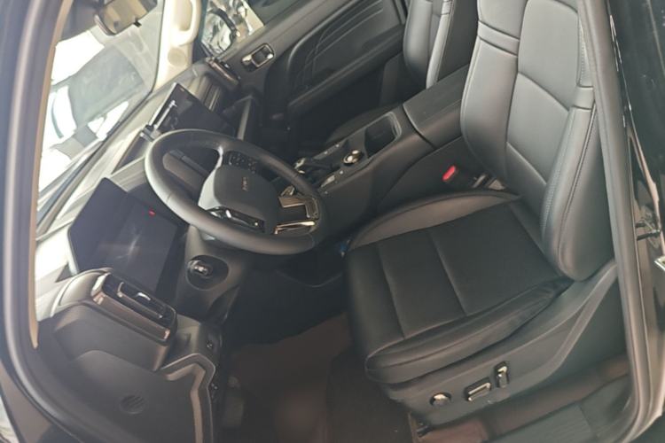 Used Haval Raptor New Energy 2024 Hi4 102 Pro Left Front Seat