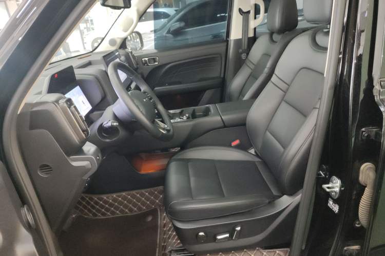 Used Haval Raptor New Energy 2024 Hi4 145 Cross-Over Edition Left Front Seat