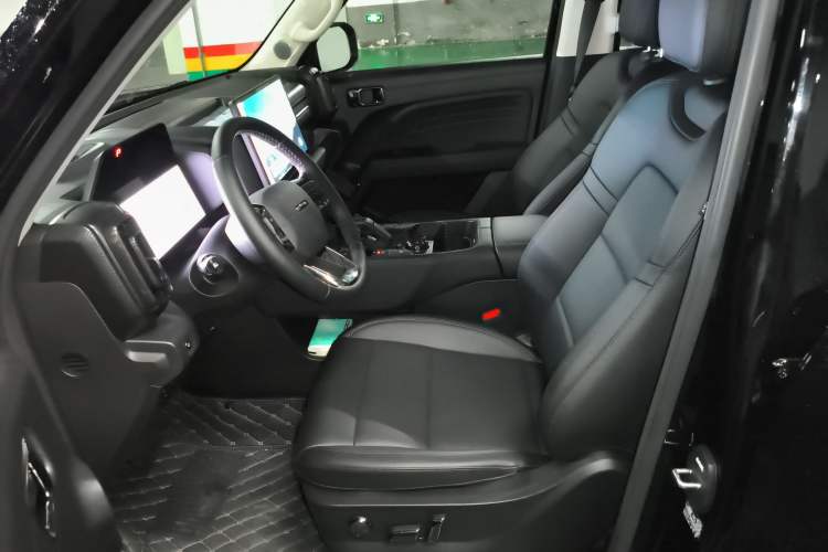 Used Haval Raptor New Energy 2024 Hi4 145 Cross-Over Edition Left Front Seat