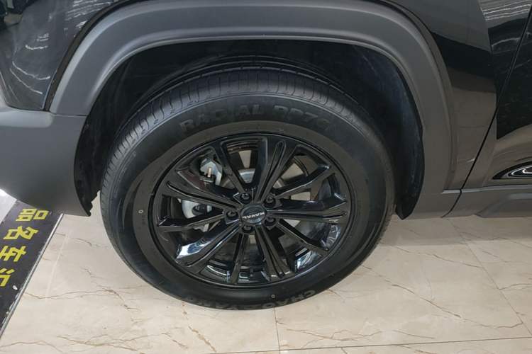 Used Haval Raptor New Energy 2024 Hi4 102 Pro Left Front Wheel Hub