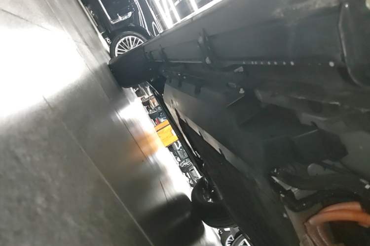 Used Haval Raptor New Energy 2024 Hi4 102 Pro Left Side Sill