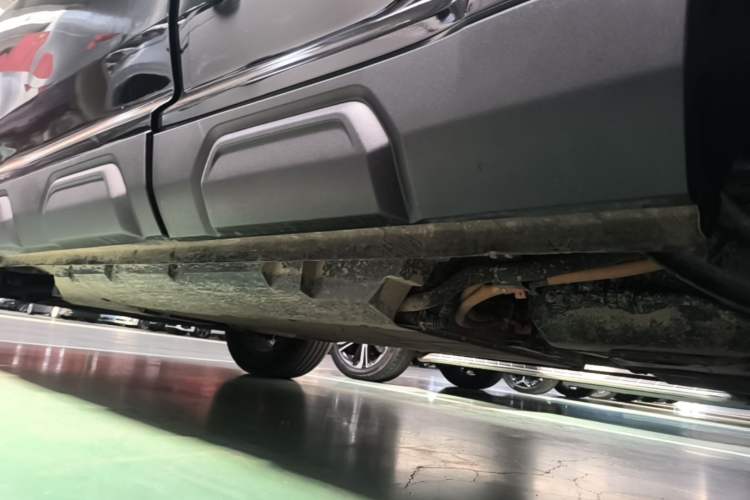 Used Haval Raptor New Energy 2024 Hi4 145 Cross-Over Edition Left Side Sill