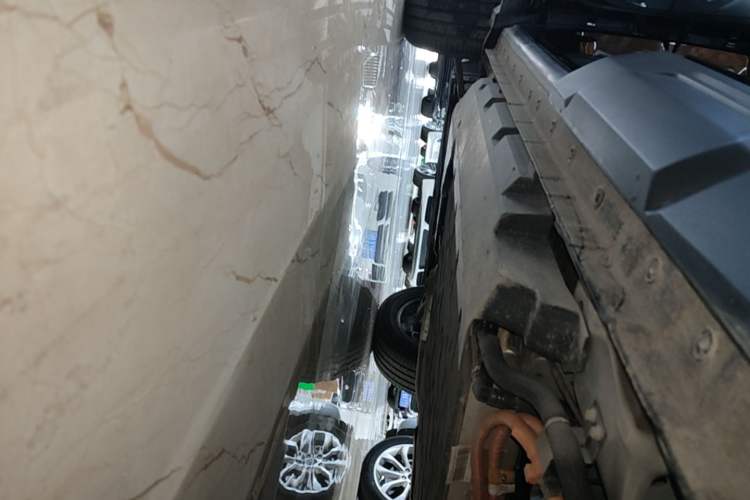 Used Haval Raptor New Energy 2024 Hi4 102 Pro Left Side Sill