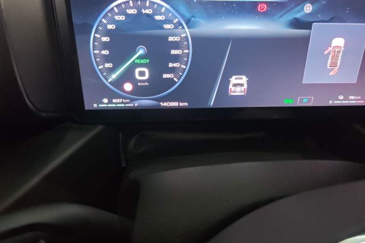 Used Haval Raptor New Energy 2024 Hi4 102 Pro Odometer Close Up